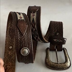 Vintage Wrangler Brown Leather Handcrafted Southwestern Concho Belt Men’s (EEE)
